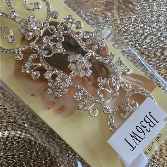 Bridal Crystal Accessory Belt or Headband - Picture 5 of 5